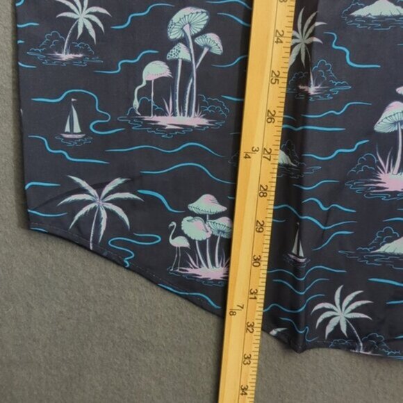 RSVLTS Shirt Men's 2XL Navy Blue Isle Be Surfing Mushrooms & Flamingos SS Button - Picture 5 of 10